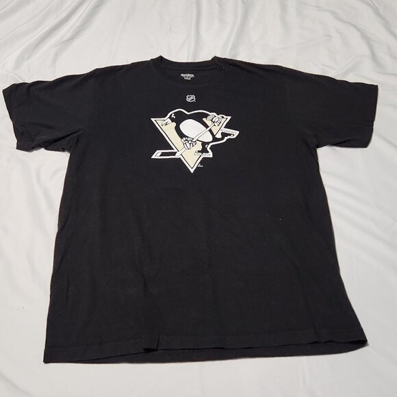 Men's Pittsburgh Penguins Letang Shirt ***SIGNED
Lot N - Picture 1 of 4